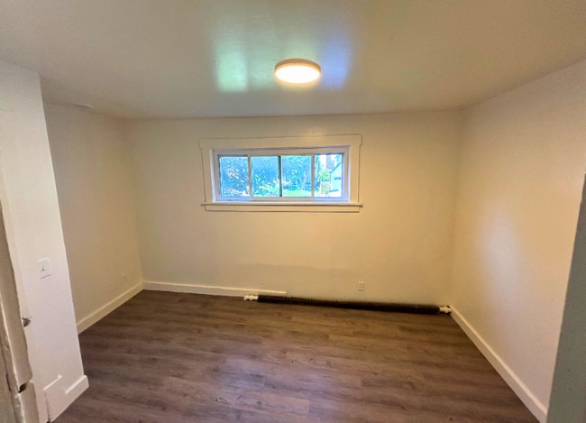 404 Maple St in Sault Ste. Marie, MI - Building Photo - Building Photo
