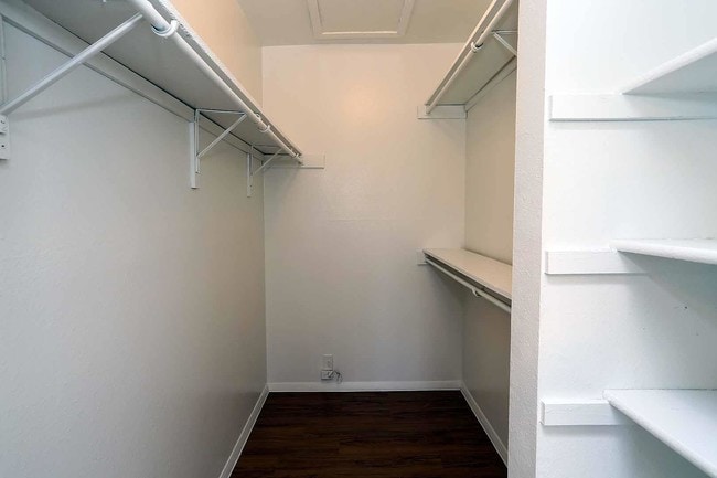 Silver Creek Apartments in Austin, TX - Building Photo - Interior Photo