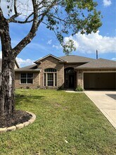 1511 Ashley Ct in Tomball, TX - Building Photo - Building Photo
