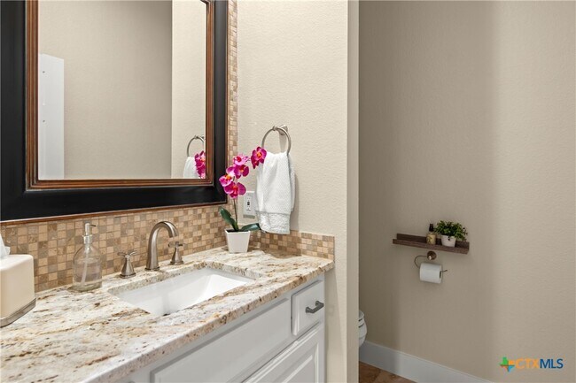 property at 2216 Garden Ct