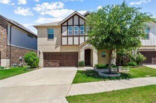 2165 Bailey St in Carrollton, TX - Building Photo