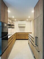 1034 18th St, Unit 4 in Santa Monica, CA - Building Photo