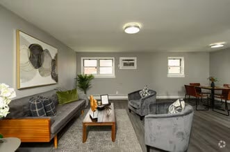 831 Cedar Ave in Bensalem, PA - Foto de edificio - Building Photo