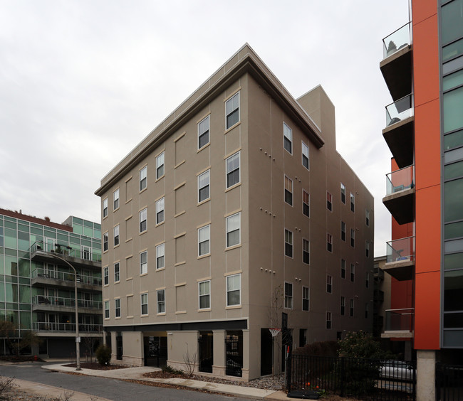 Papermill Lofts in Philadelphia, PA - Foto de edificio - Building Photo