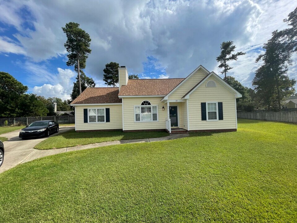 133 Juniper Ct in Rocky Mount, NC - Building Photo