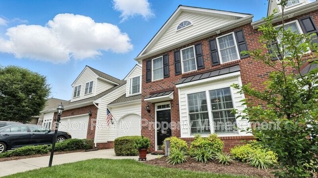 5303 Creek Heights Dr