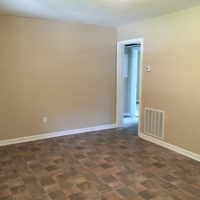 5160 Columbus Ave in Jacksonville, FL - Building Photo - Building Photo