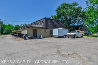 1526 East Ave in Katy, TX - Building Photo - Building Photo