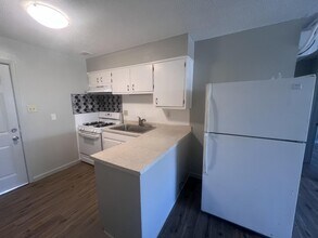 419 Dallas St SE in Albuquerque, NM - Building Photo - Building Photo