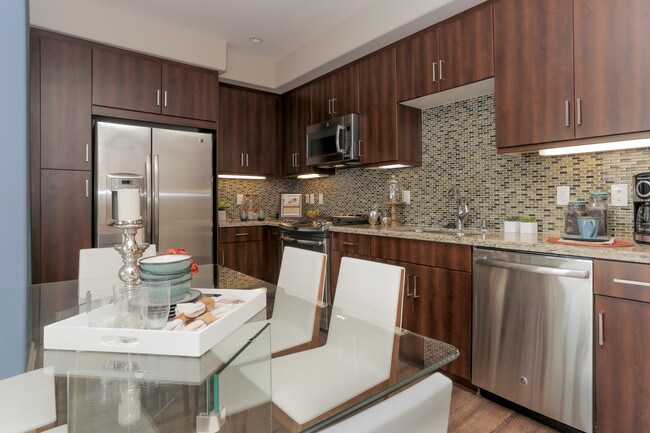 Tribeca Urban Apartments in Marina Del Rey, CA - Foto de edificio - Interior Photo
