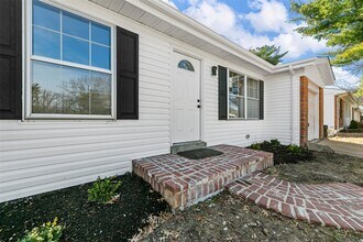 1308 Havenhurst Rd in Ballwin, MO - Building Photo - Building Photo