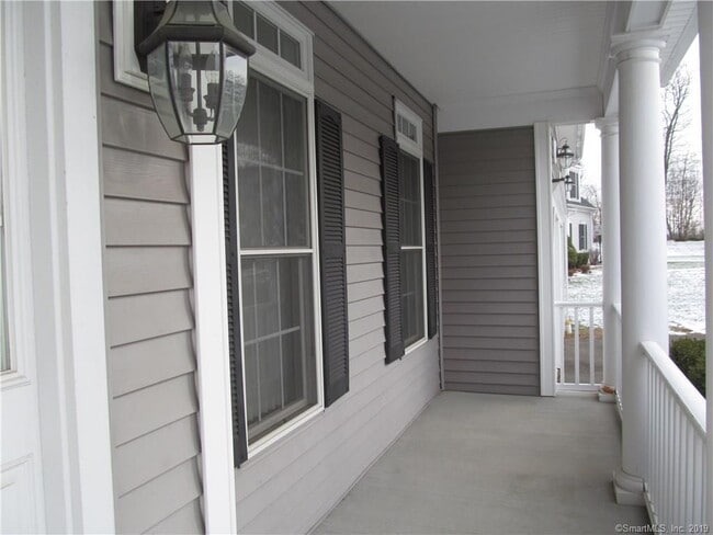 6 Carla Dr in Danbury, CT - Building Photo - Building Photo