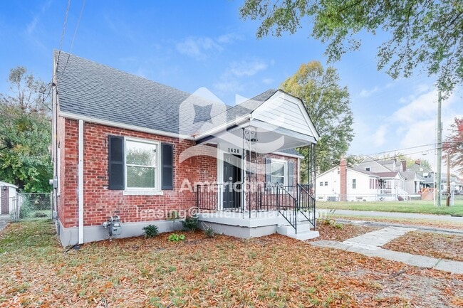 1620 Catalpa St in Louisville, KY - Building Photo - Building Photo