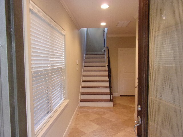 property at 2905 Pease St