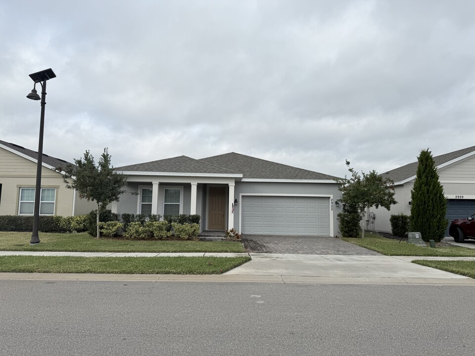 2925 Marlberry Ln in Clermont, FL - Building Photo