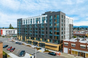 Nimbus in Everett, WA - Building Photo