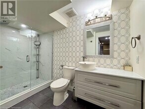 553 Sundew Dr in Waterloo, ON - Building Photo - Building Photo
