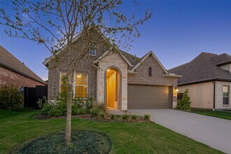 231 Amaranth Wy in Richmond, TX - Building Photo - Building Photo