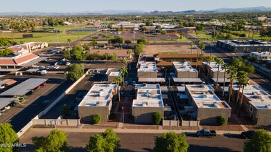 6138 W Townley Ave in Glendale, AZ - Building Photo - Building Photo