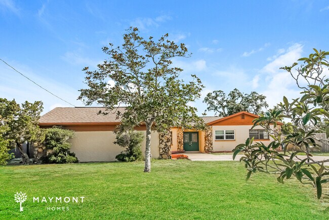 property at 5760 Cactus Cir