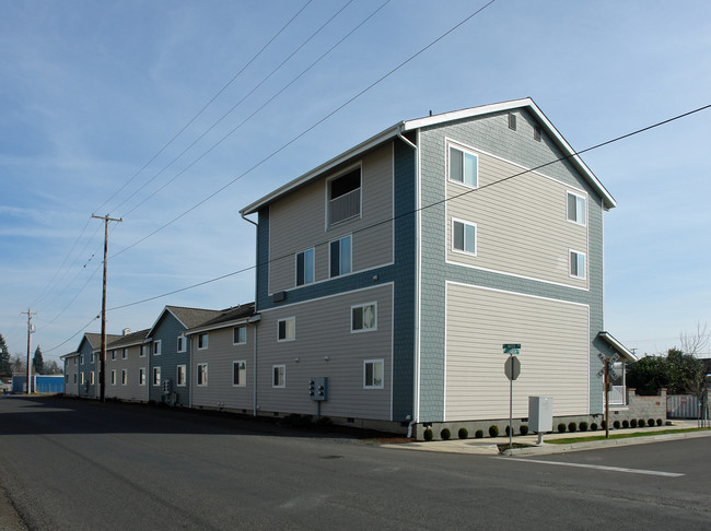 125 Jefferson St NE in Albany, OR - Building Photo - Building Photo