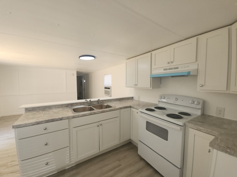678 Denton Blvd NW in Fort Walton Beach, FL - Building Photo