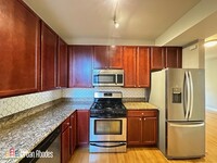 4609 N Paulina St, Unit G09C in Chicago, IL - Building Photo - Building Photo