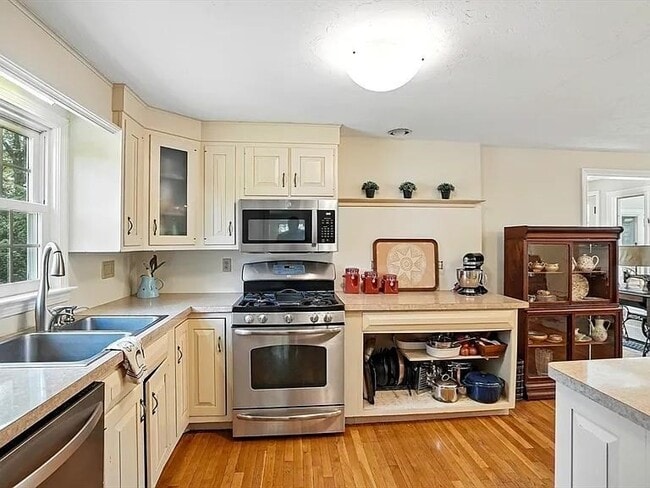 property at 37 Eastview Rd
