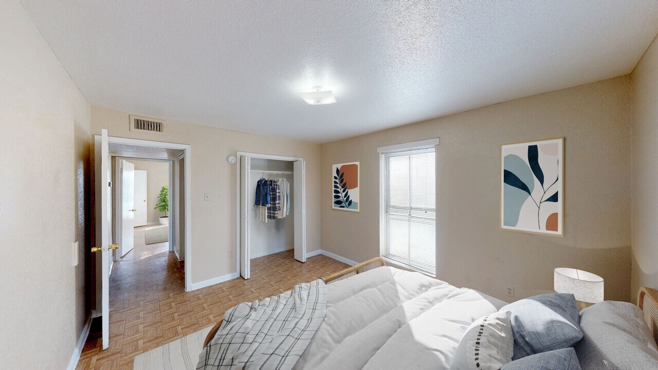 Cerca Demi Apartments in Houston, TX - Foto de edificio