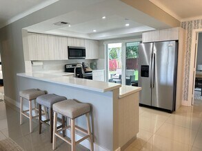 426 SW 8th Ave in Boynton Beach, FL - Building Photo - Building Photo