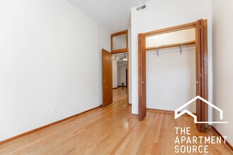 1208 W Wrightwood Ave, Unit g in Chicago, IL - Building Photo - Building Photo