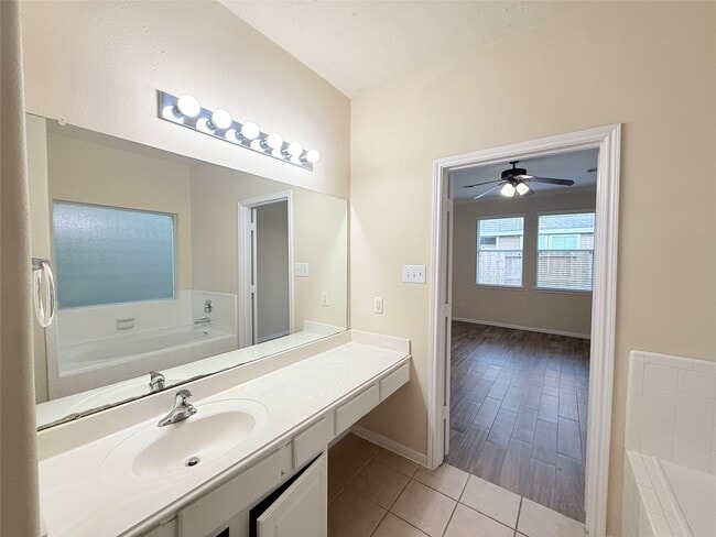 property at 6346 Wilshire Ridge