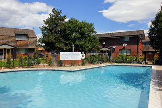 Applewood Gables Townhomes in Golden, CO - Building Photo - Building Photo