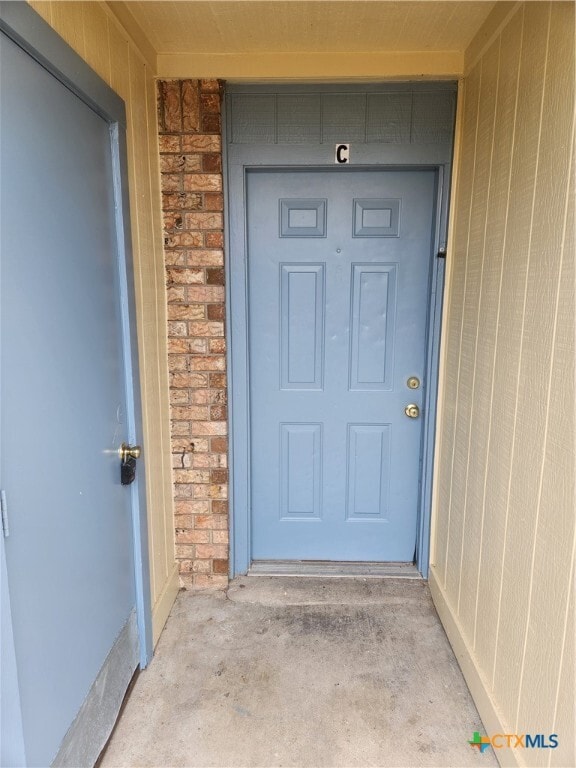 812 Ticonderoga Dr