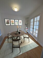 2550 Thorndyke Ave W in Seattle, WA - Building Photo - Building Photo