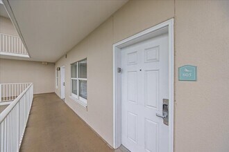 1200 Scenic Gulf Dr in Miramar Beach, FL - Building Photo - Building Photo