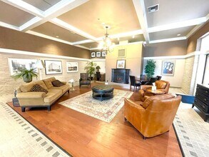 234 N Broadway in Milwaukee, WI - Building Photo - Building Photo