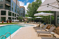 NOVEL West Midtown by Crescent Communities in Atlanta, GA - Foto de edificio - Building Photo