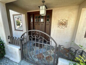 920-920 Poli St in Ventura, CA - Building Photo - Building Photo