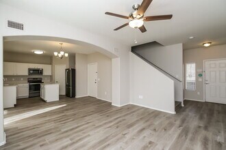 4025 W Park St in Phoenix, AZ - Foto de edificio - Building Photo