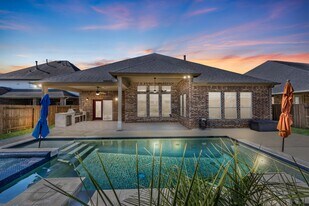 4215 Brannon Branch Ct in Fulshear, TX - Building Photo