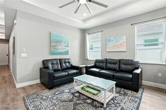 10140 Carolina St in Bonita Springs, FL - Building Photo - Building Photo