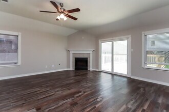 6615 Lower Arrow Dr in Houston, TX - Building Photo - Building Photo