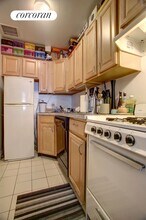 55 W 75th St in New York, NY - Building Photo - Building Photo