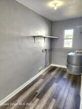 358 Vesta Cir in Melbourne, FL - Foto de edificio - Building Photo