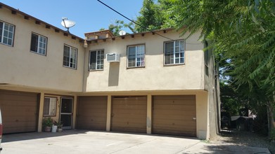 660-672 W 9th St in San Bernardino, CA - Building Photo - Building Photo