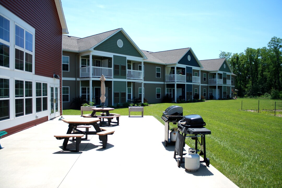 Farmington Gardens (55+ Community) in Farmington, NY - Building Photo