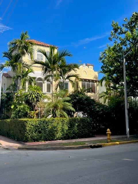 1361 Meridian Ave in Miami Beach, FL - Building Photo