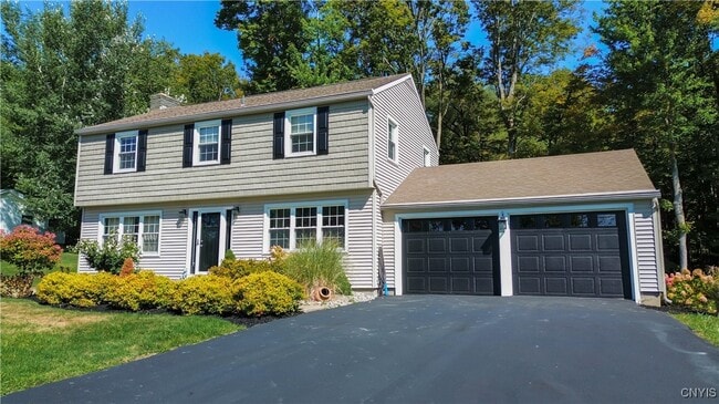 property at 916 Westwood Dr
