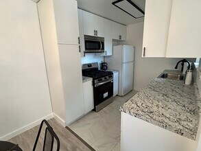 8990 19th St in Rancho Cucamonga, CA - Building Photo - Building Photo